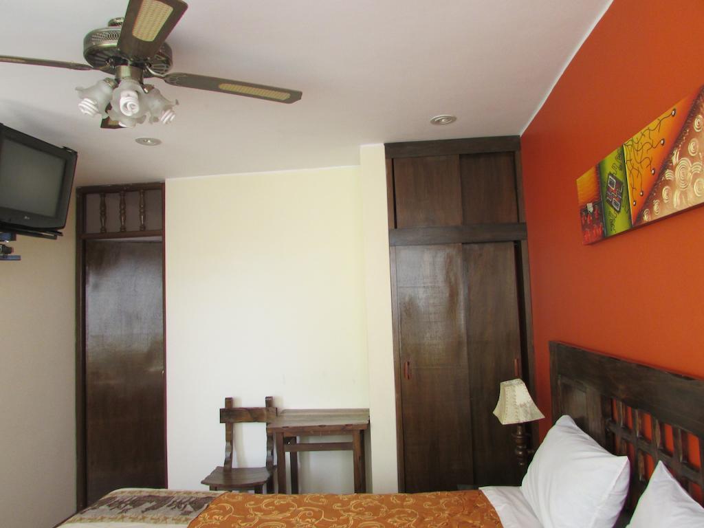 Brisas De La Bahia Hotel Paracas Rom bilde